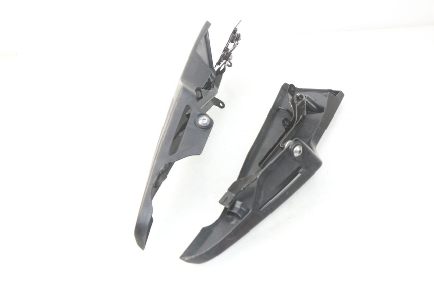 photo de SABOT MOTEUR YAMAHA FZ8 800 (2010 - 2016) - Zoom état d’usage