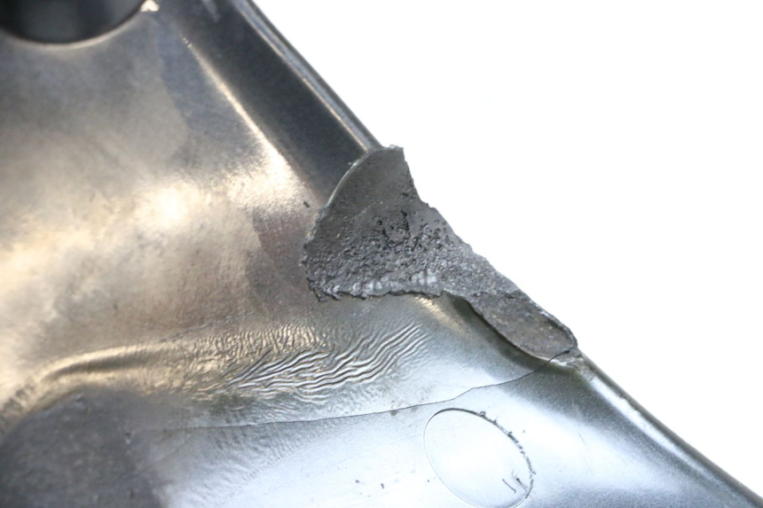 photo de SABOT MOTEUR KAWASAKI GPZ RX 1000 (1986 - 1988) - Zoom état d’usage