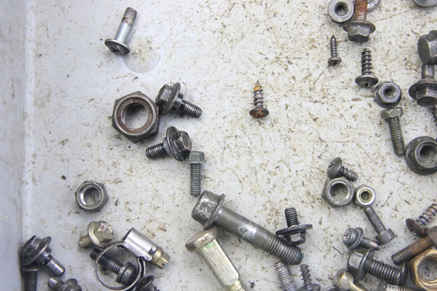 photo de SAC VISSERIE VIS MBK BOOSTER NEXT GENERATION 50 (2004 - 2007) - Détail de la pièce