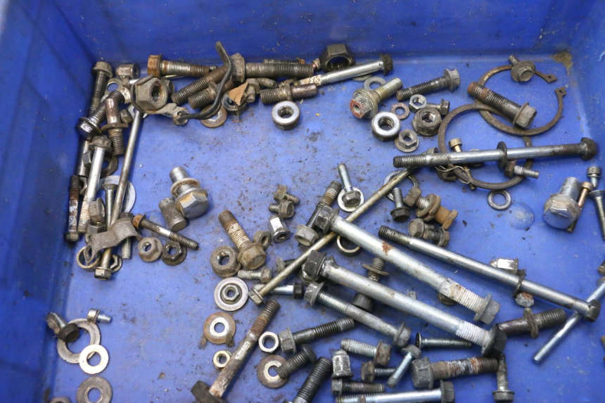 photo de SAC VISSERIE VIS HONDA CB TWO FIFTY 250 (1991 - 2002) - Points de fixation