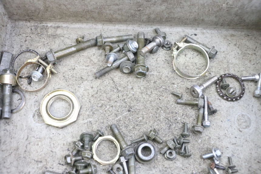 photo de SAC VISSERIE VIS SYM CROX 4T 50 (2016 - 2023) - Détail de la pièce