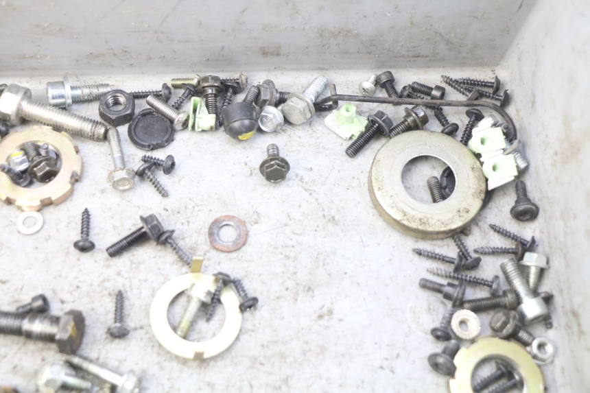 photo de SAC VISSERIE VIS PEUGEOT E-VIVACITY 1 (2012 - 2018)