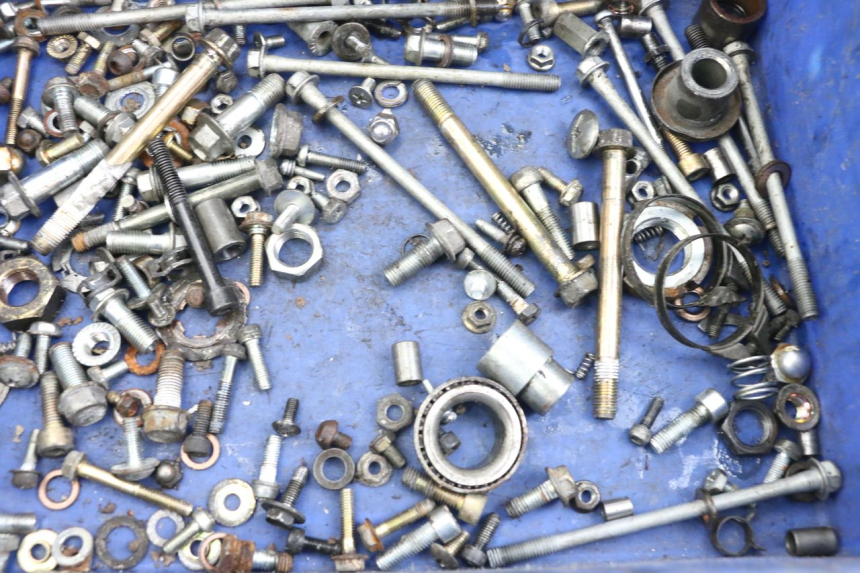 photo de SAC VISSERIE VIS HYOSUNG GV AQUILA 125 (2000 - 2004)