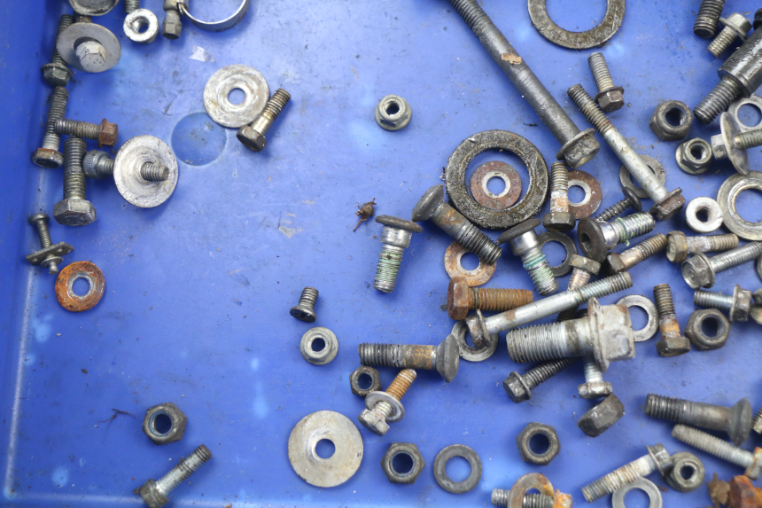 photo de SAC VISSERIE VIS HONDA CR 125 (2000 - 2001)