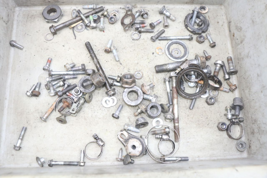 photo de SAC VISSERIE VIS HONDA CR 80 (2001 - 2003)