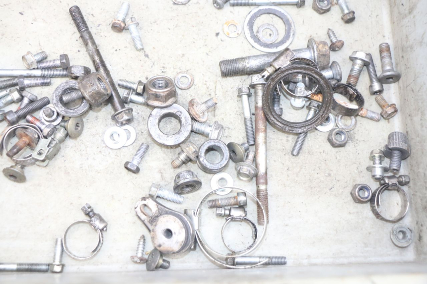 photo de SAC VISSERIE VIS HONDA CR 80 (2001 - 2003)