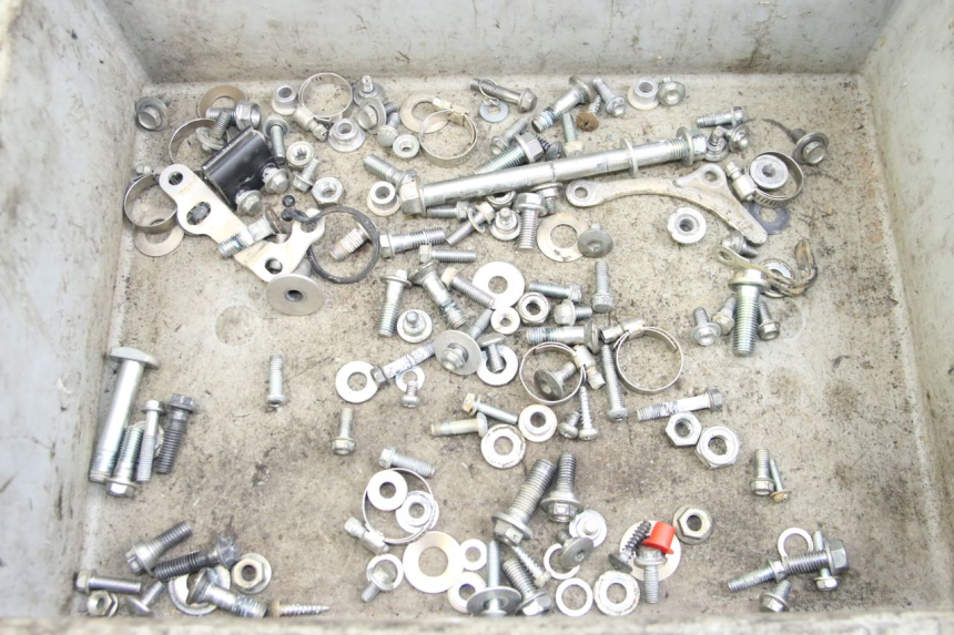 photo de SAC VISSERIE VIS HONDA CRF 250 (2010 - 2013)