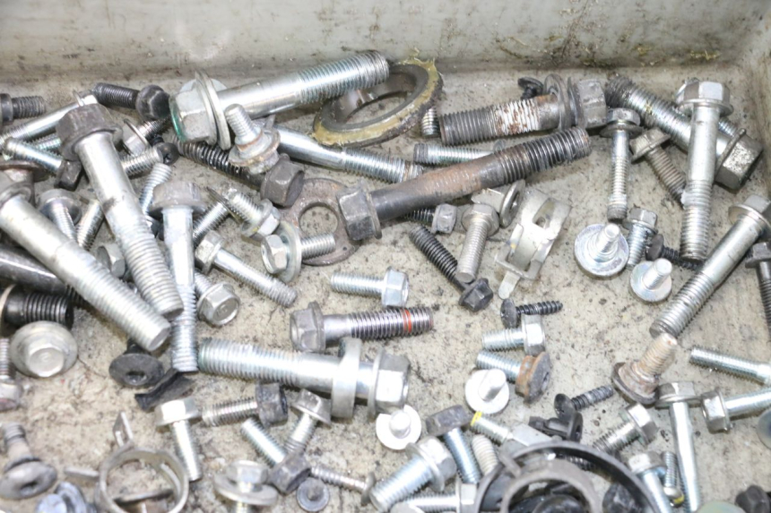photo de SAC VISSERIE VIS HONDA FORZA 125 (2021 - 2025)