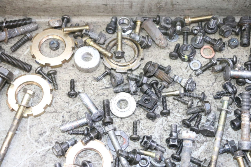 photo de SAC VISSERIE VIS PEUGEOT KISBEE 2T 50 (2010 - 2017)