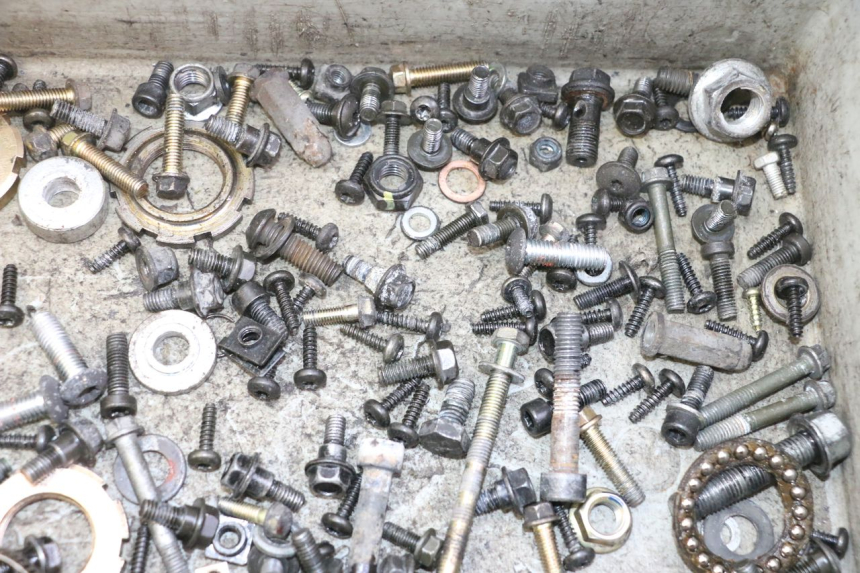 photo de SAC VISSERIE VIS PEUGEOT KISBEE 2T 50 (2010 - 2017)