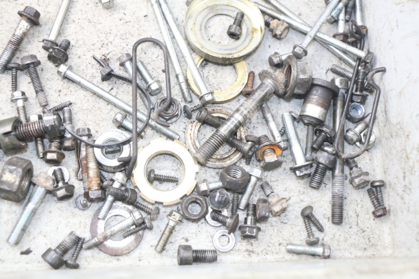 photo de SAC VISSERIE VIS PEUGEOT KISBEE 4T 50 (2010 - 2017)