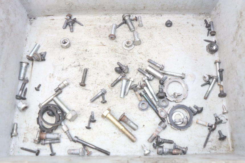 photo de SAC VISSERIE VIS PEUGEOT LUDIX BLASTER 50 (2006 - 2014)