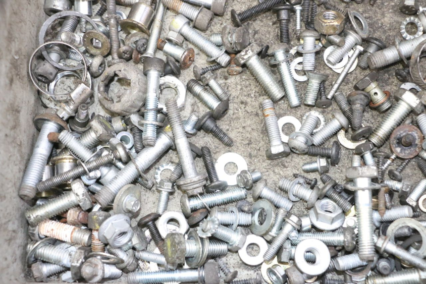 photo de SAC VISSERIE VIS PIAGGIO MP3 125 (2006 - 2014)