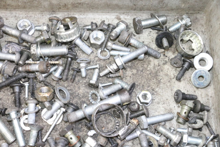 photo de SAC VISSERIE VIS PIAGGIO MP3 125 (2006 - 2014)