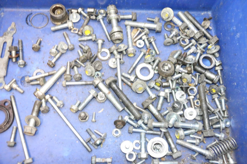 photo de SAC VISSERIE VIS HONDA PCX (JF57/JF64) 125 (2014 - 2018) - Détail de la pièce