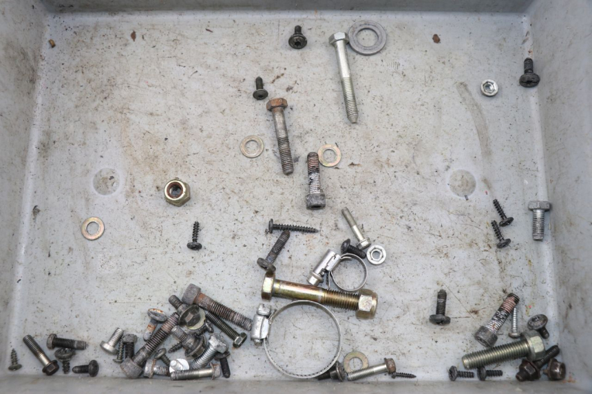 photo de SAC VISSERIE VIS PEUGEOT LUDIX ONE 50 (2004 - 2006)