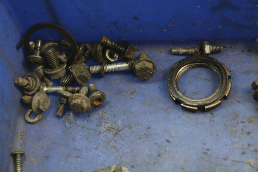 photo de SAC VISSERIE VIS PEUGEOT SPEEDFIGHT 2 AC 50 (2000 - 2009)