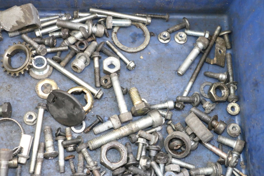 photo de SAC VISSERIE VIS PIAGGIO VESPA GRANTURISMO 200 (2004 - 2005)