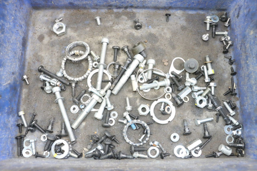 photo de SAC VISSERIE VIS PIAGGIO VESPA PRIMAVERA 4T 50 (2021 - 2024)