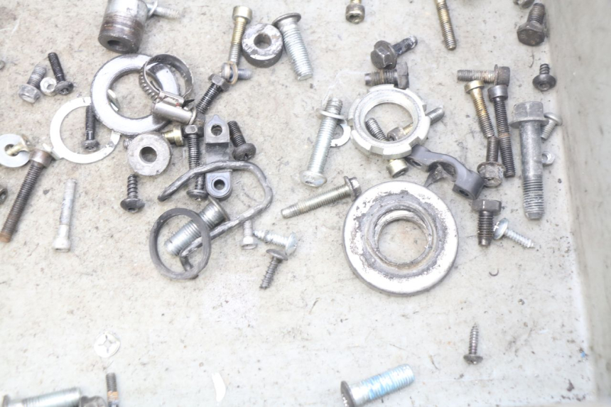 photo de SAC VISSERIE VIS YAMAHA SLIDER NAKED 50 (2004 - 2018)