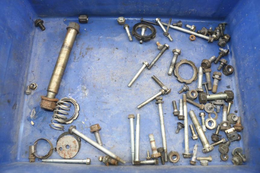 photo de SAC VISSERIE VIS PEUGEOT SPEEDFIGHT LC 50 (1996 - 2002)