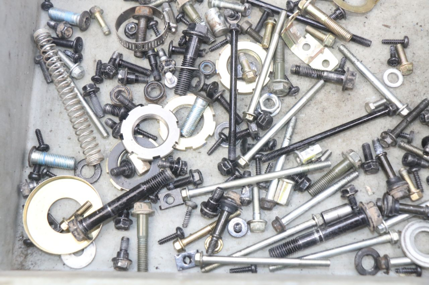 photo de SAC VISSERIE VIS PEUGEOT STREETZONE 4T 50 (2018 - 2023)