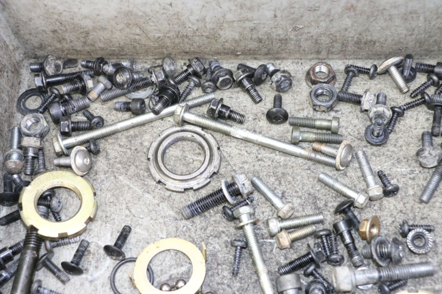 photo de SAC VISSERIE VIS PEUGEOT STREETZONE I NAKED 2T 50 (2018 - 2020)