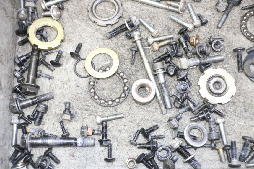 photo de SAC VISSERIE VIS PEUGEOT STREETZONE I NAKED 2T 50 (2018 - 2020)