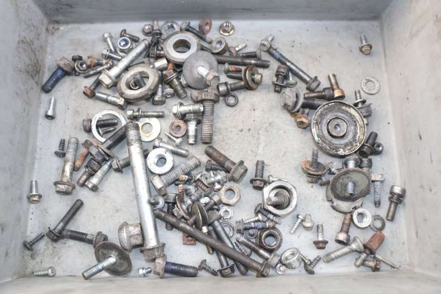 photo de SAC VISSERIE VIS SUZUKI BURGMAN 125 (2007 - 2014)