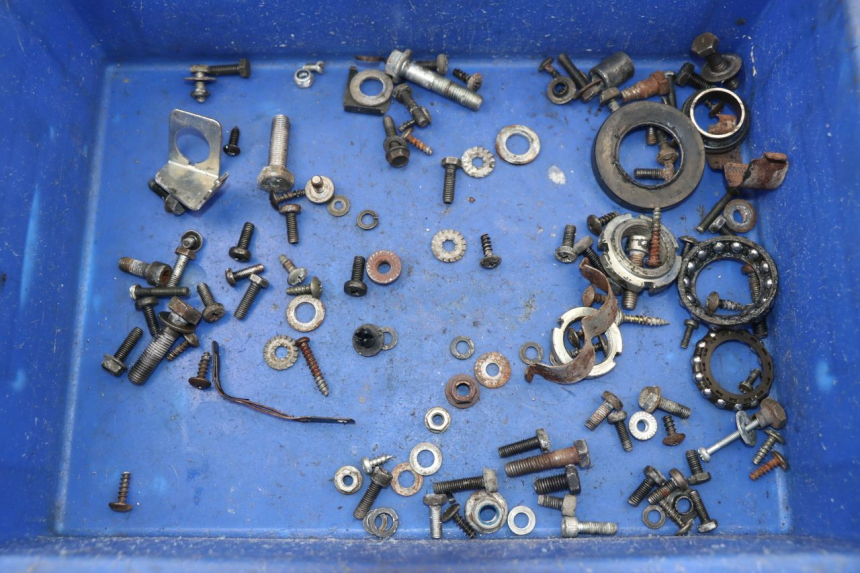 photo de SAC VISSERIE VIS SUZUKI UH BURGMAN 125 (2002 - 2006)