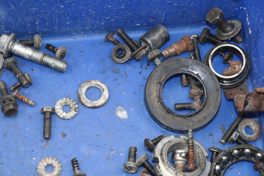 photo de SAC VISSERIE VIS SUZUKI UH BURGMAN 125 (2002 - 2006)