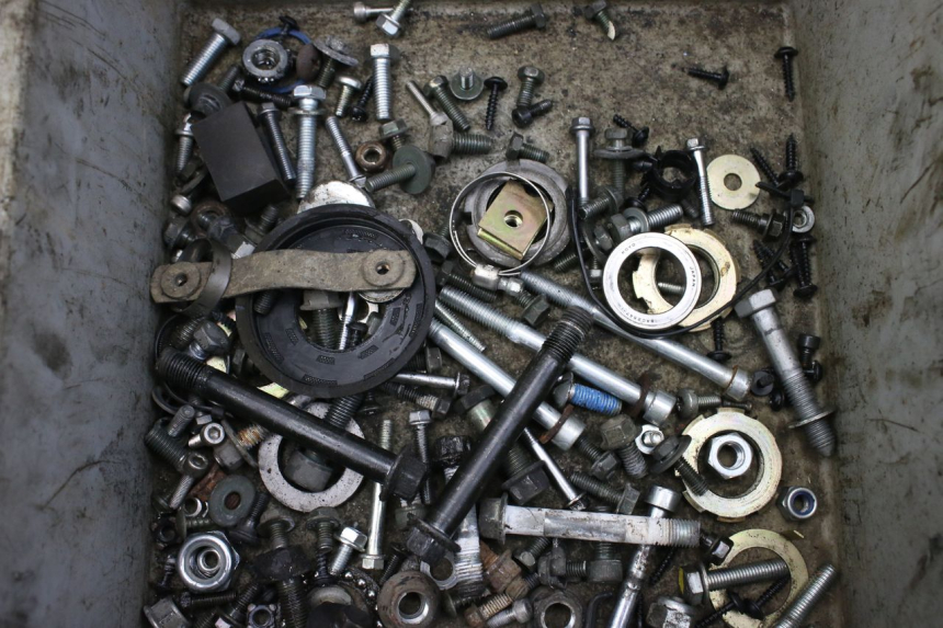 photo de SAC VISSERIE VIS SUZUKI SV S 650 (1999 - 2002)