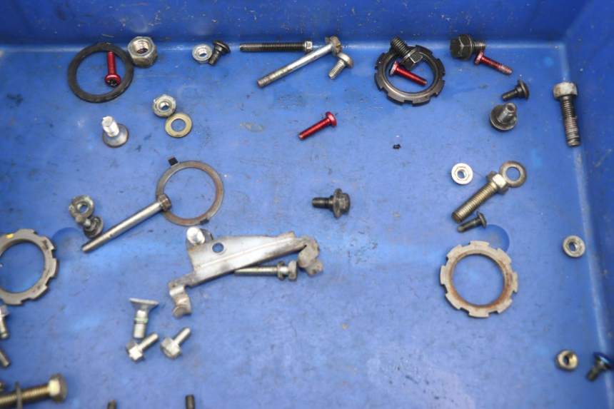 photo de SAC VISSERIE VIS PEUGEOT TREKKER 50 (1998 - 2004)