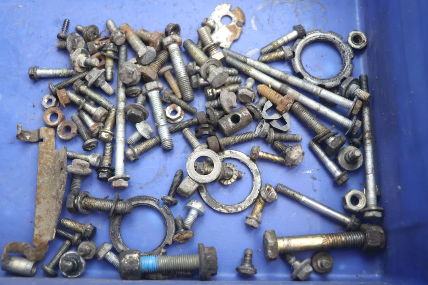 photo de SAC VISSERIE VIS PEUGEOT TREKKER 50 (1995 - 2004) - Vue principale