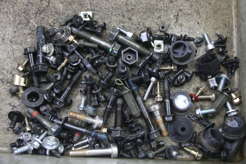 photo de SAC VISSERIE VIS PEUGEOT TWEET 4T 50 (2023 - 2025)