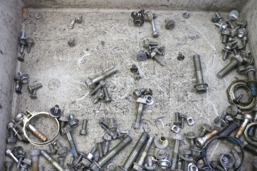 photo de SAC VISSERIE VIS PEUGEOT TWEET 4T 50 (2018 - 2020)