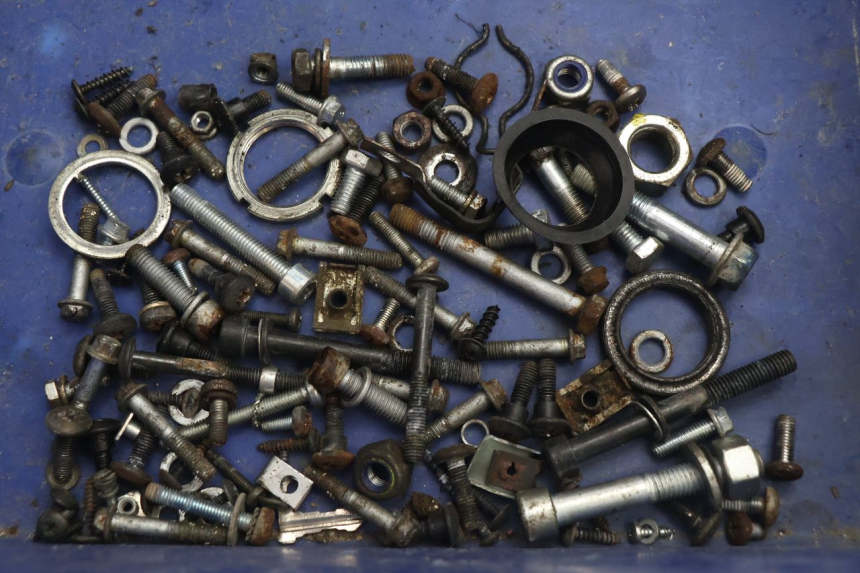 photo de SAC VISSERIE VIS PIAGGIO TYPHOON 50 (2000 - 2009) - Vue principale