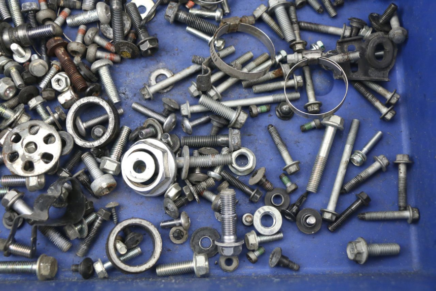 photo de SAC VISSERIE VIS HONDA VFR F 1200 (2010 - 2015) - Zoom état d’usage