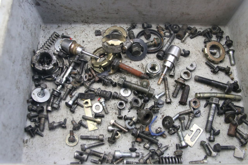 photo de SAC VISSERIE VIS PEUGEOT VIVACITY NEW 4T 50 (2008 - 2017)