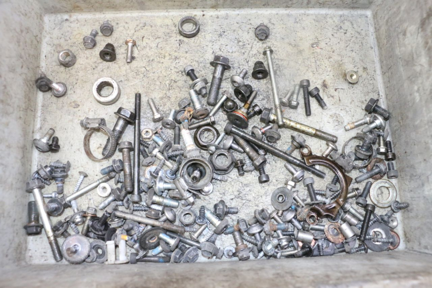 photo de SAC VISSERIE VIS YAMAHA X-MAX XMAX 125 (2010 - 2014)