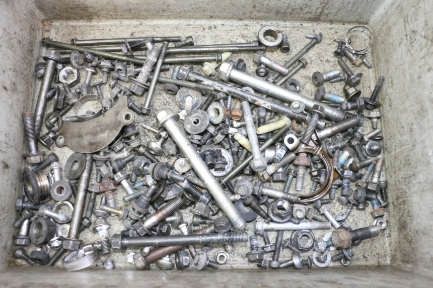 photo de SAC VISSERIE VIS YAMAHA X-MAX XMAX 125 (2010 - 2014)