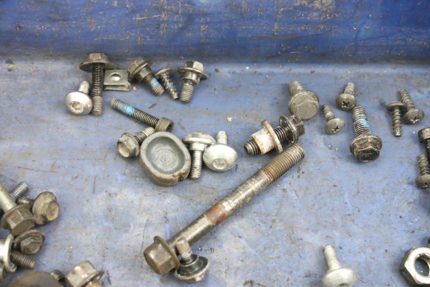 photo de SAC VISSERIE VIS YAMAHA X-MAX XMAX 125 (2010 - 2014) - Vue d’ensemble