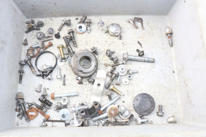 photo de SAC VISSERIE VIS HONDA XLV VARADERO 125 (2000 - 2006)