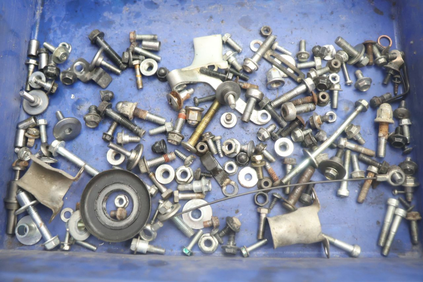 photo de SAC VISSERIE VIS HONDA XLV VARADERO 125 (2007 - 2012) - Vue principale