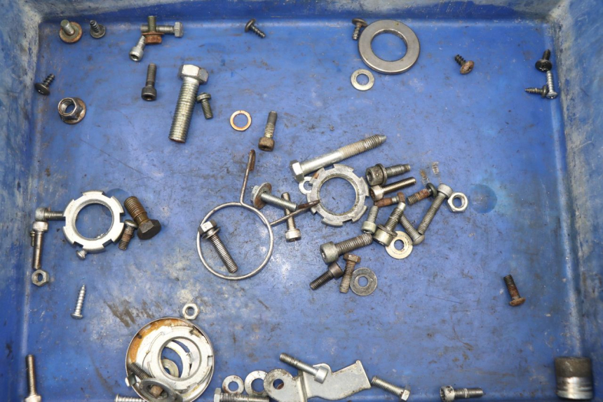 photo de SAC VISSERIE VIS YAMAHA BW'S NAKED 50 (2008 - 2019)