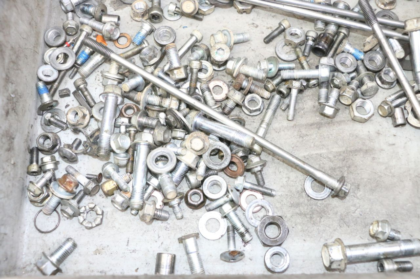 photo de SAC VISSERIE VIS YAMAHA YFM R RAPTOR 250 (2008 - 2014)