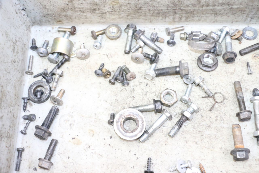 photo de SAC VISSERIE VIS YAMAHA YP MAJESTY 125 (2002 - 2006)