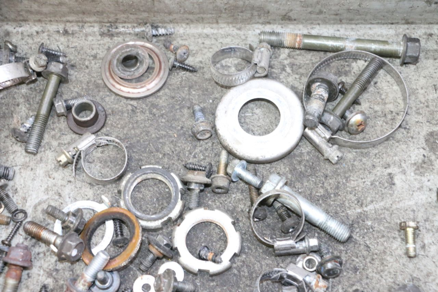 photo de SAC VISSERIE VIS YAMAHA YP MAJESTY 125 (2007 - 2010)