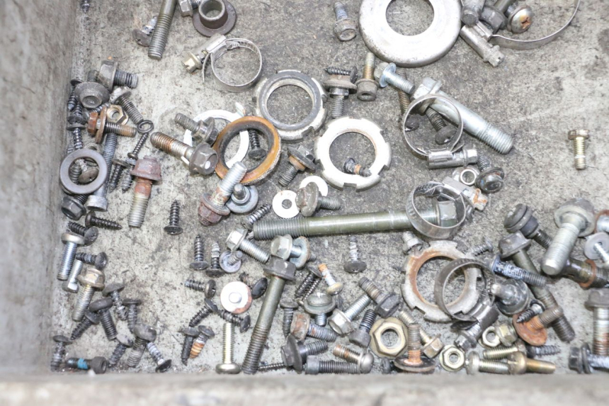 photo de SAC VISSERIE VIS YAMAHA YP MAJESTY 125 (2007 - 2010)