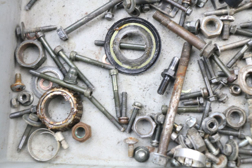 photo de SAC VISSERIE VIS YAMAHA YZ 125 (1998 - 2005)